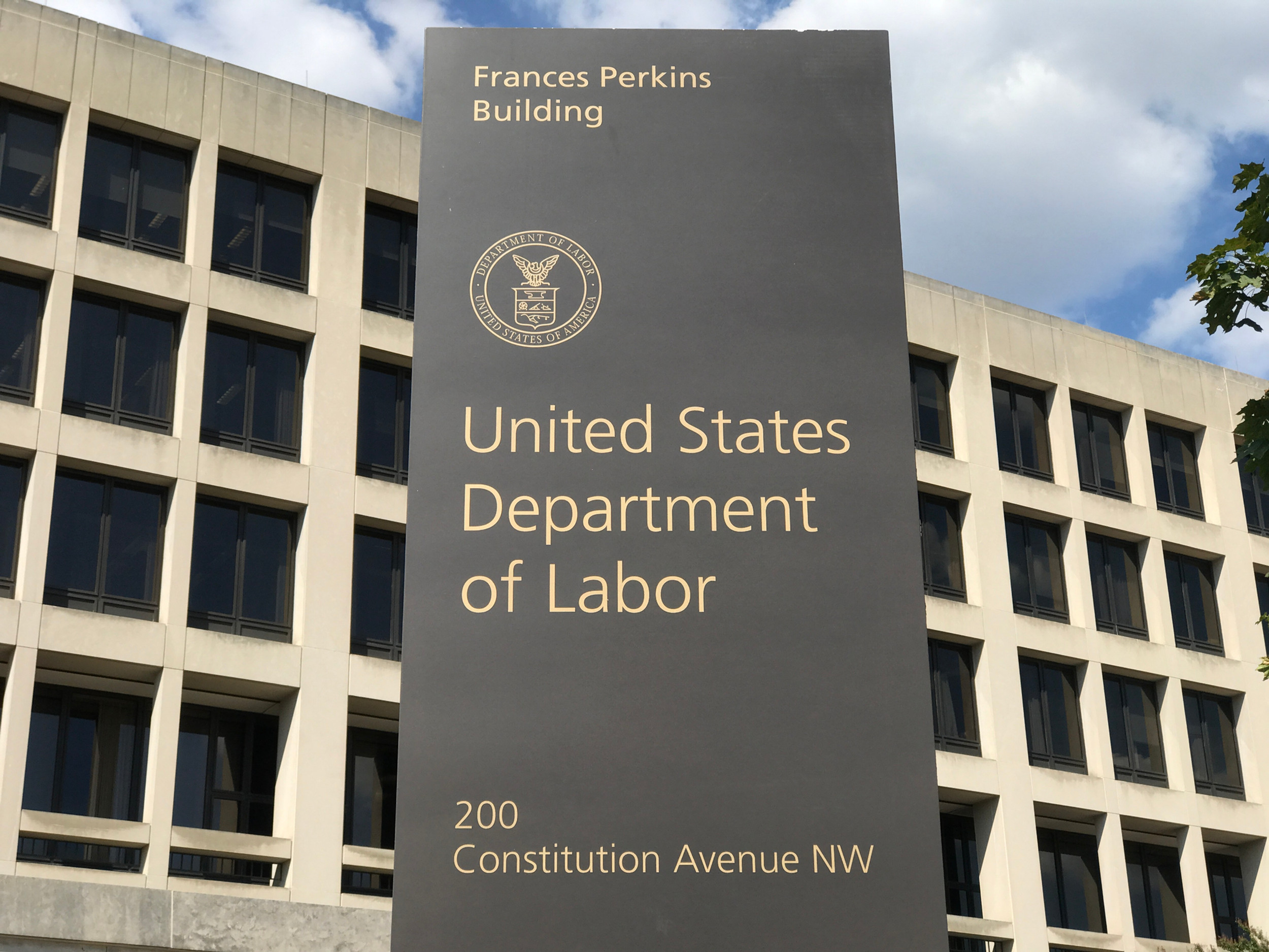 NEWS | Department of Labor (DOL) Issues Guidance on Employee, Independent Contractor Status